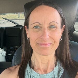 Meet your Posher, Valérie